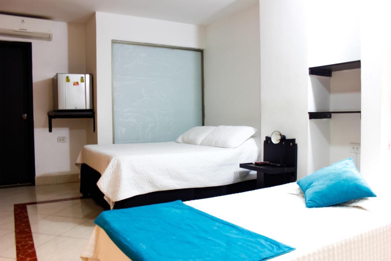 Aw Hotel Urban Estadio Кали Екстериор снимка