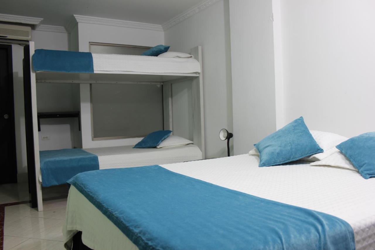 Aw Hotel Urban Estadio Кали Екстериор снимка