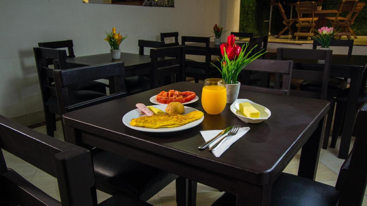 Aw Hotel Urban Estadio Кали Екстериор снимка